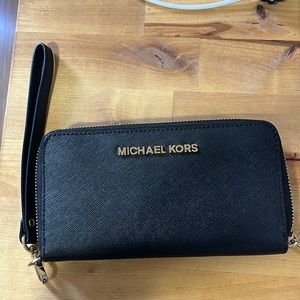 Wrislet wallet Michael Kors